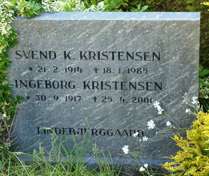 Ingeborg og Svend Kristensens gravsten på Skævinge Kirkegård