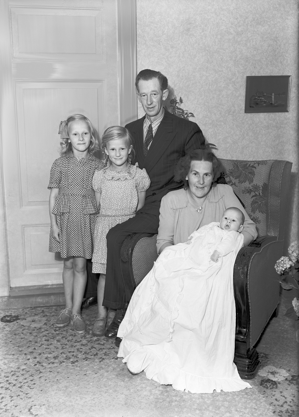 Martha og Thorkil Petersen med deres børn